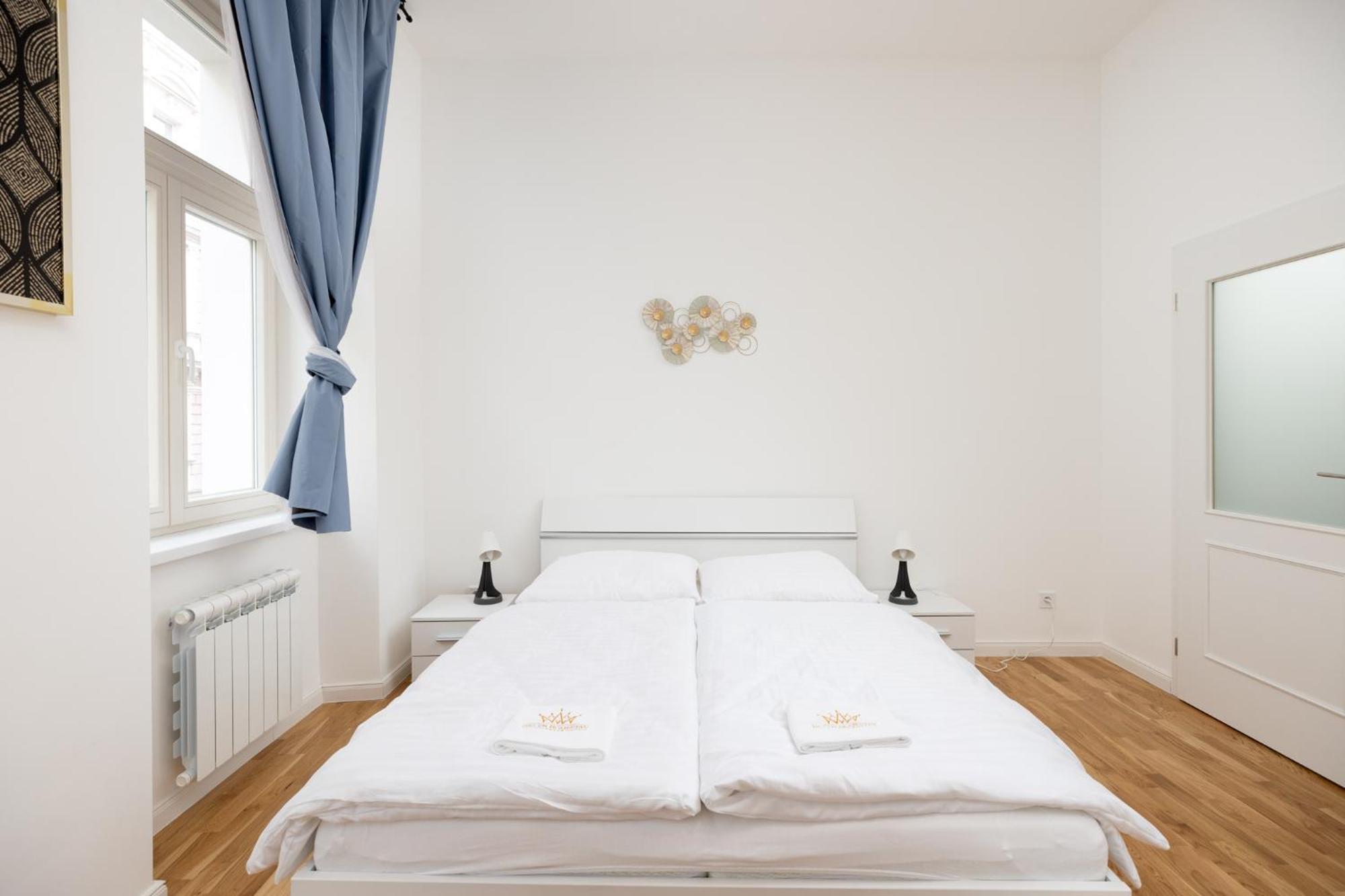 Apartment Petrska Praag Buitenkant foto